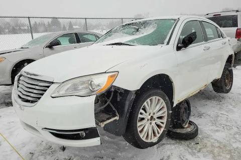Photo of 2011 Chrysler 200