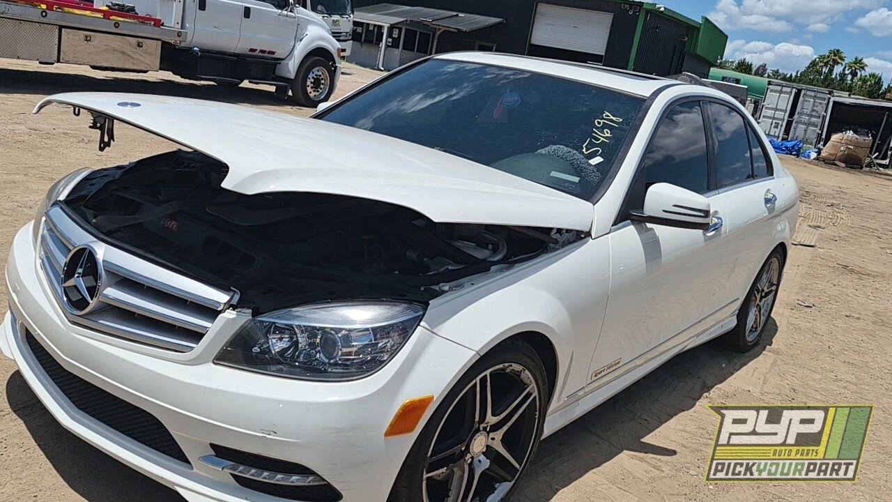 Photo of 2011 Mercedes-Benz C300
