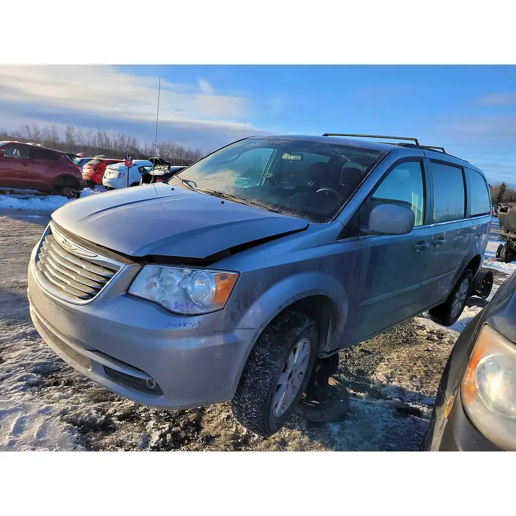 Photo of 2013 Chrysler Town & Country