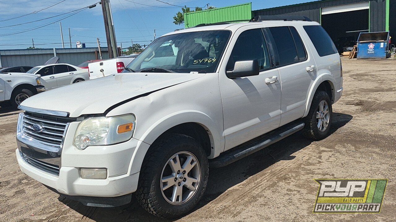 Photo of 2010 Ford Explorer