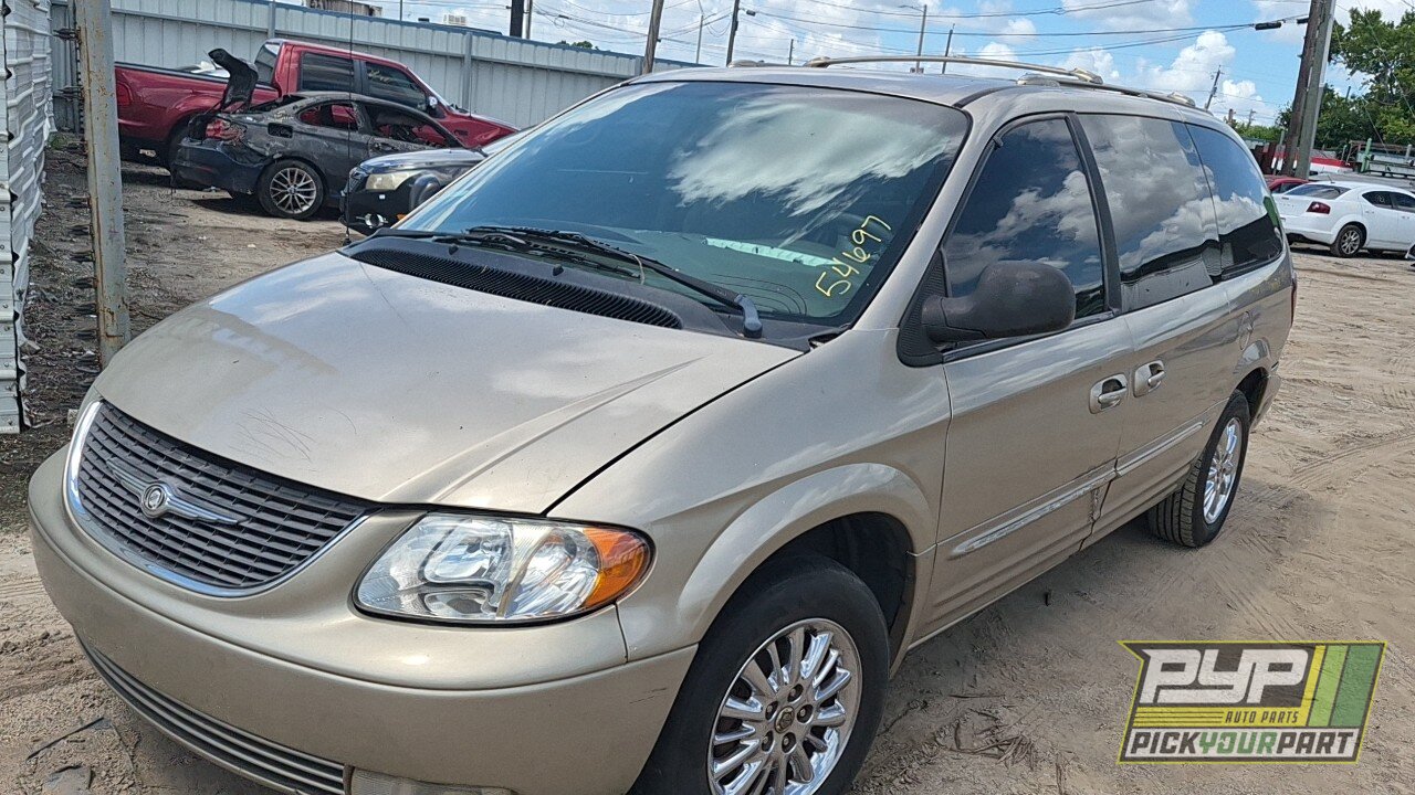 Photo of 2002 Chrysler Town & Country