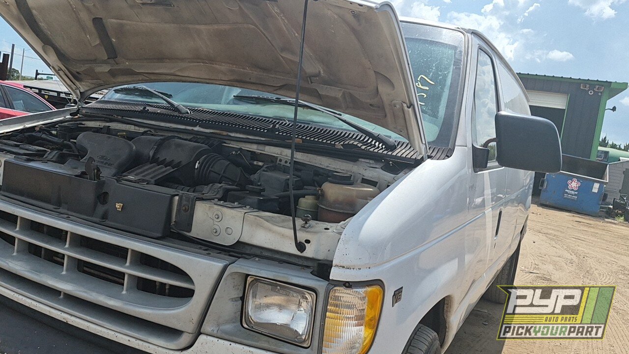 Photo of 2002 Ford E-150 Econoline