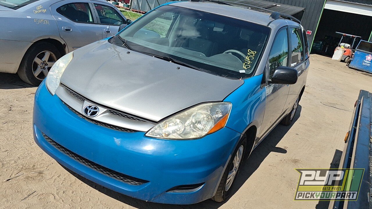 Photo of 2009 Toyota Sienna