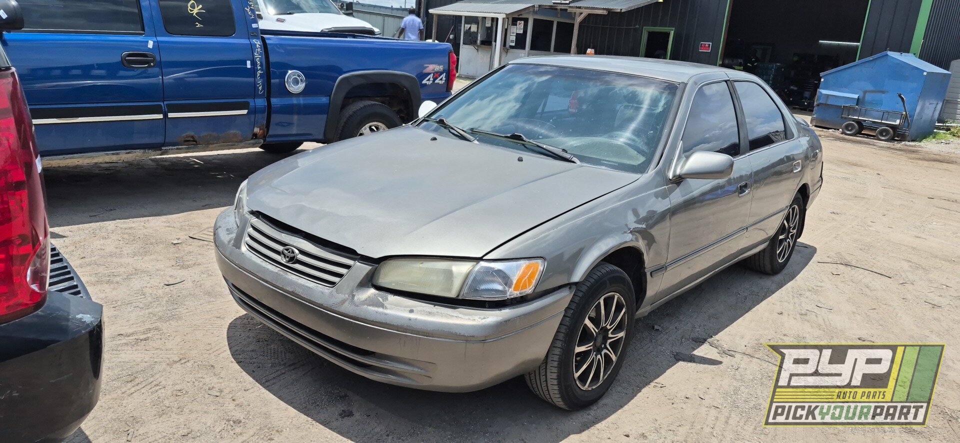 Photo of 1997 Toyota Camry