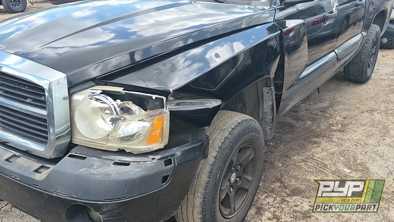 Photo of 2005 Dodge Dakota