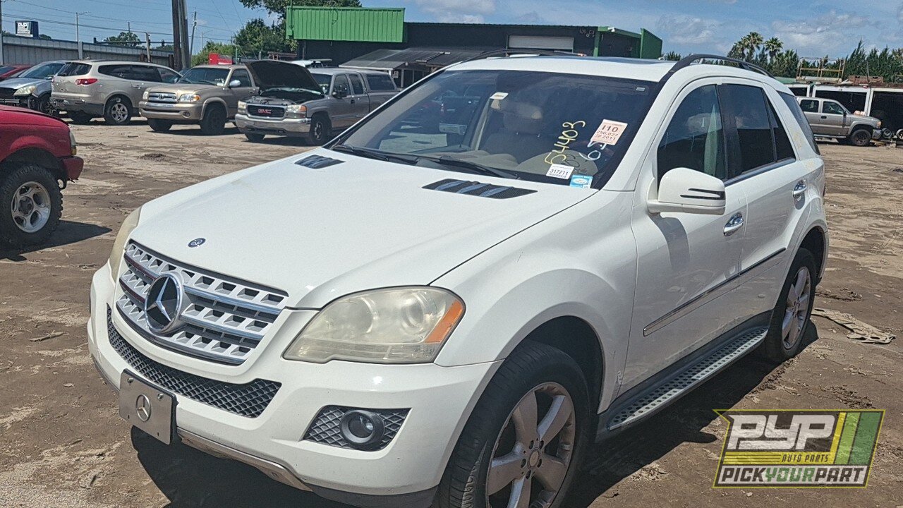 Photo of 2011 Mercedes-Benz Ml350
