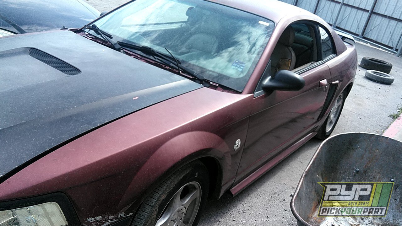 Photo of 2004 Ford Mustang