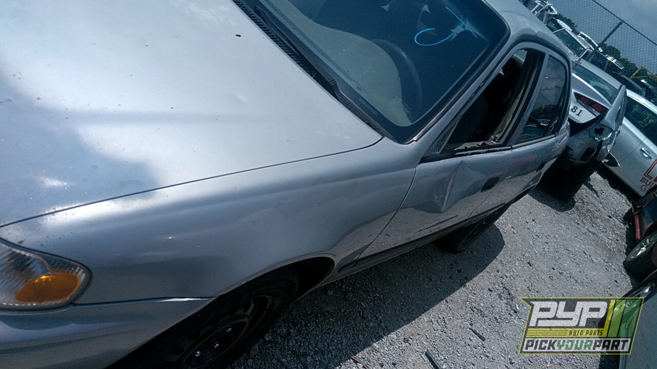 Photo of 2001 Chevrolet Prizm