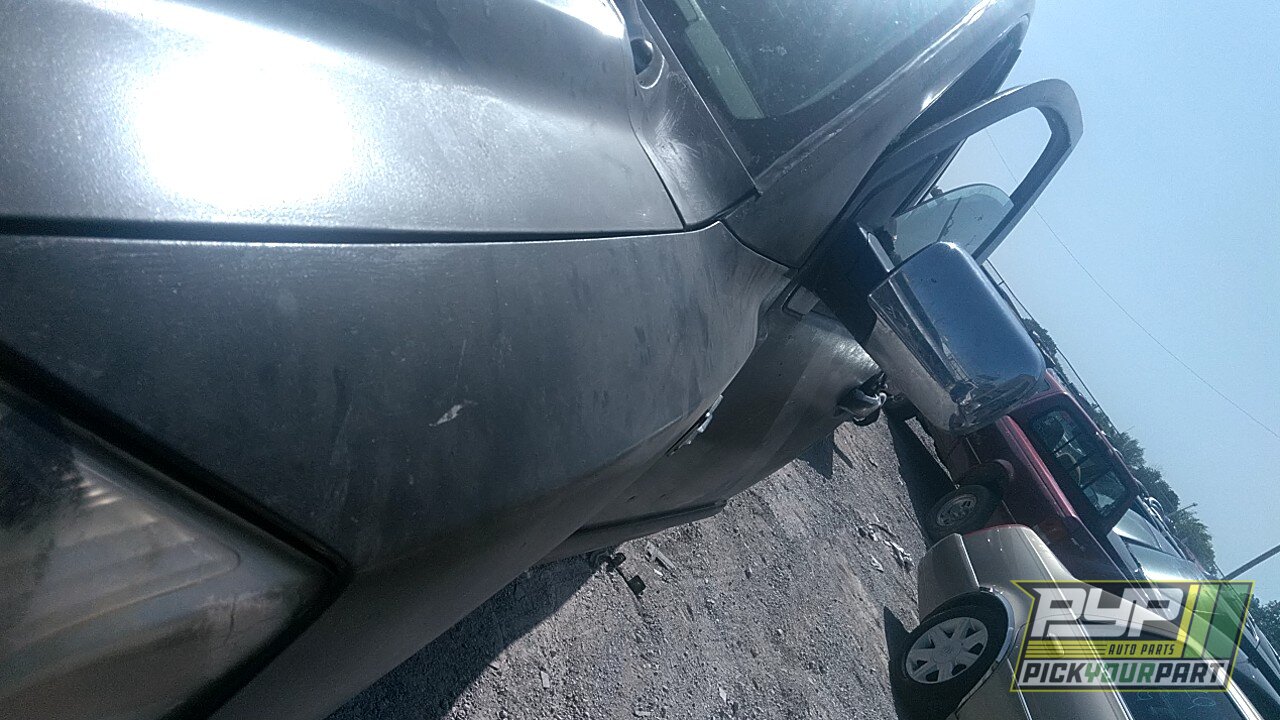 Photo of 2005 Nissan Titan