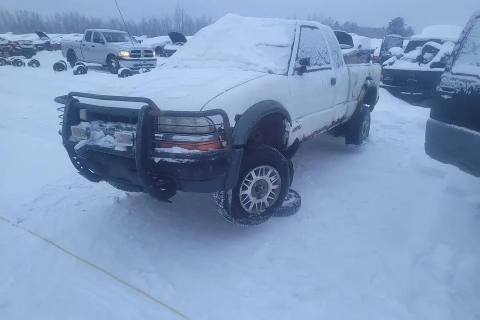 Photo of 1999 Chevrolet S-10