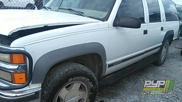 Photo of 1999 Chevrolet K1500 Suburban