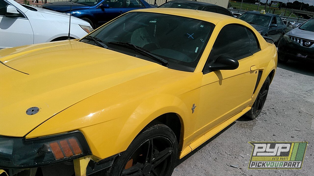 Photo of 2003 Ford Mustang