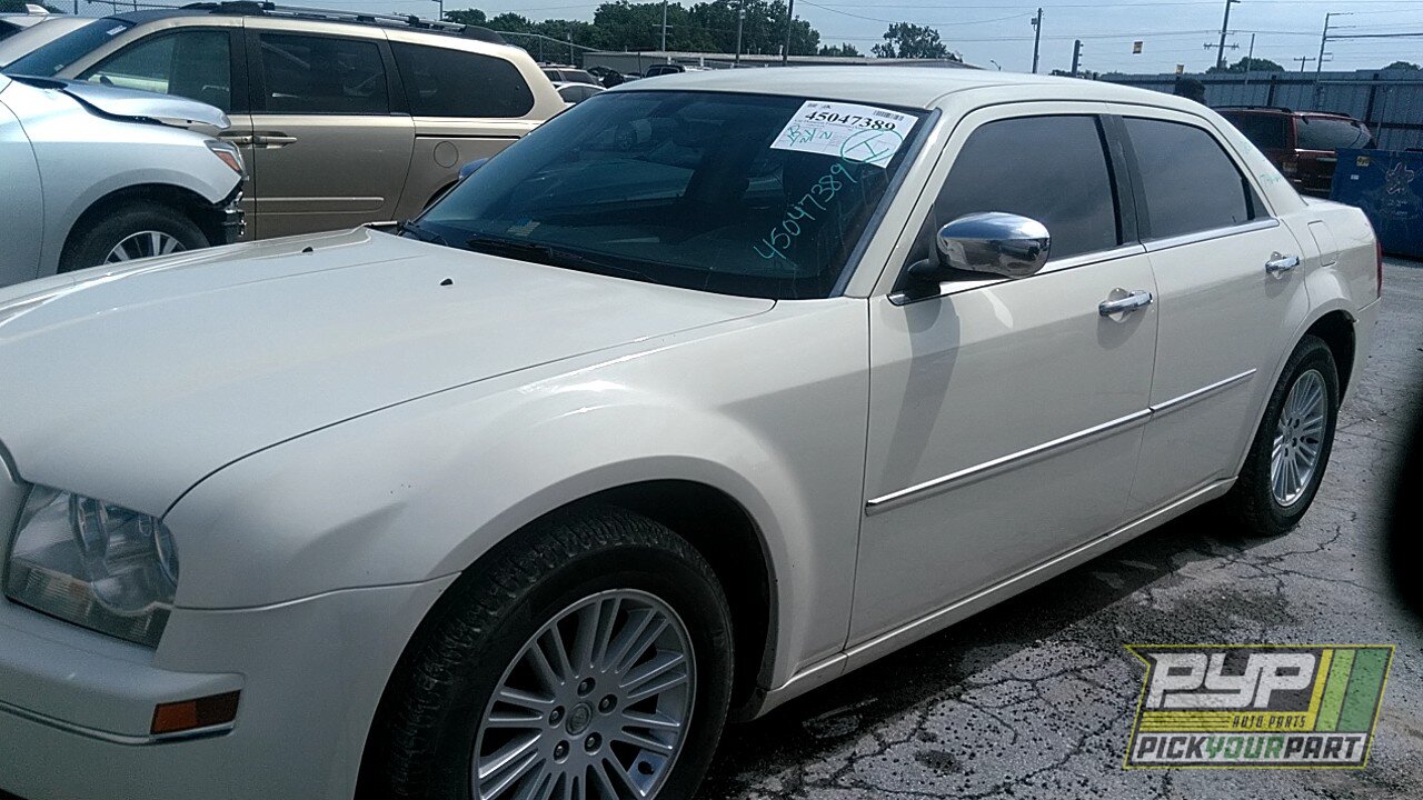 Photo of 2010 Chrysler 300