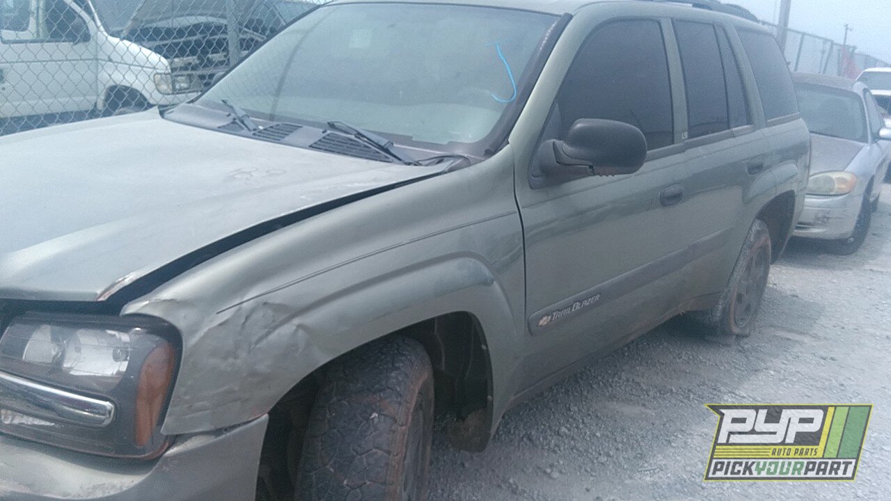 Photo of 2004 Chevrolet Trailblazer