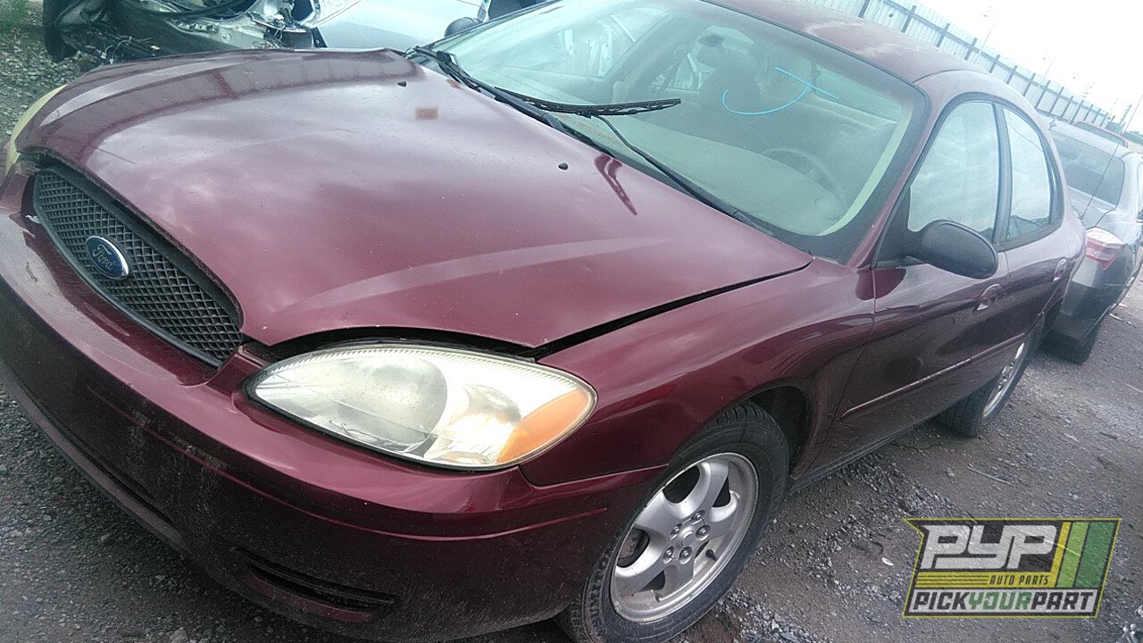 Photo of 2005 Ford Taurus