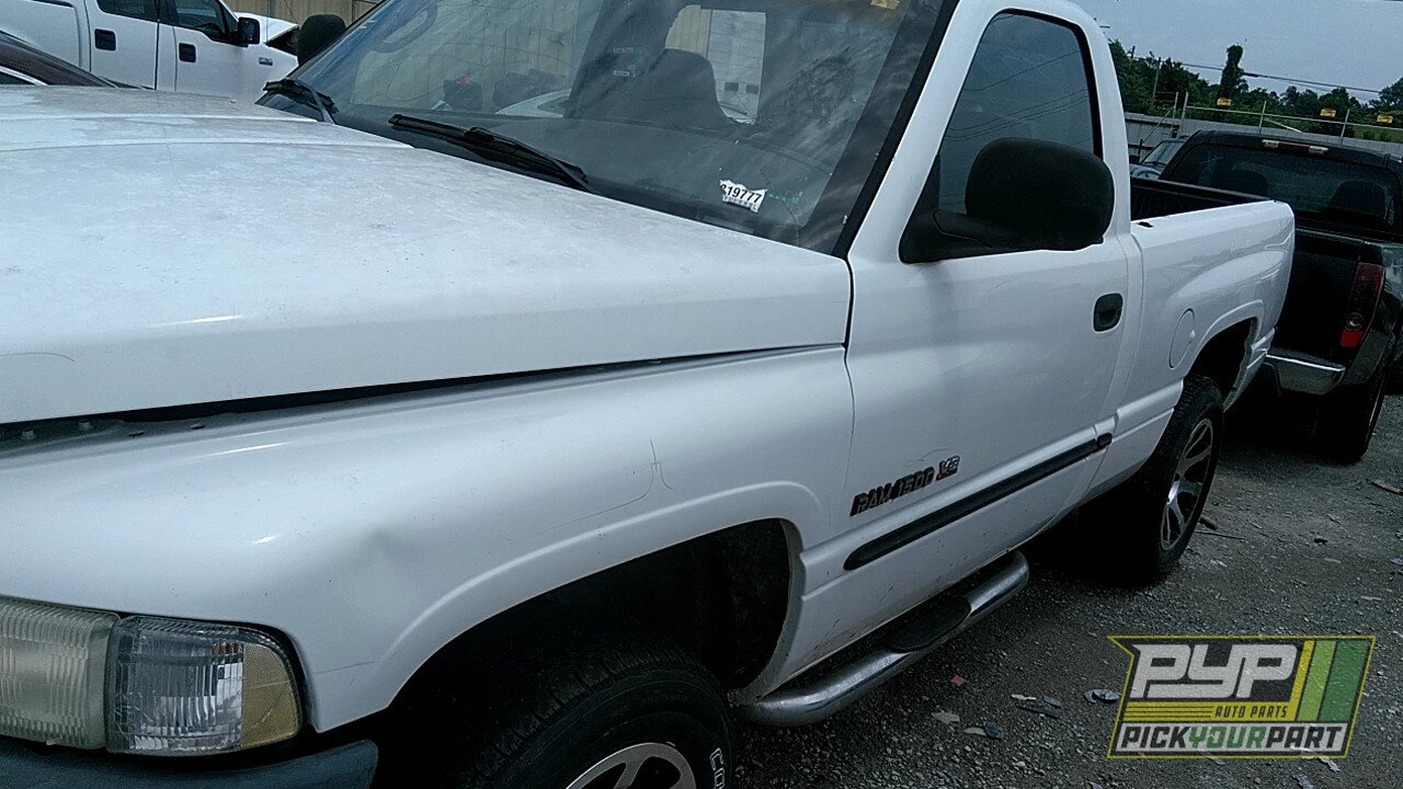 Photo of 2001 Dodge Ram 1500