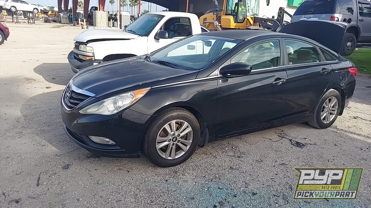 Photo of 2013 Hyundai Sonata