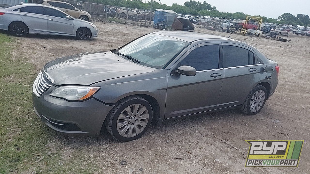 Photo of 2013 Chrysler 200