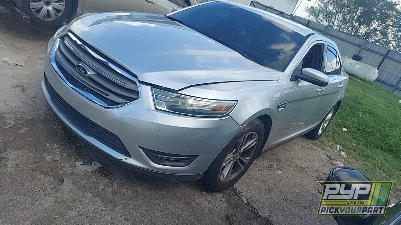 Photo of 2013 Ford Taurus
