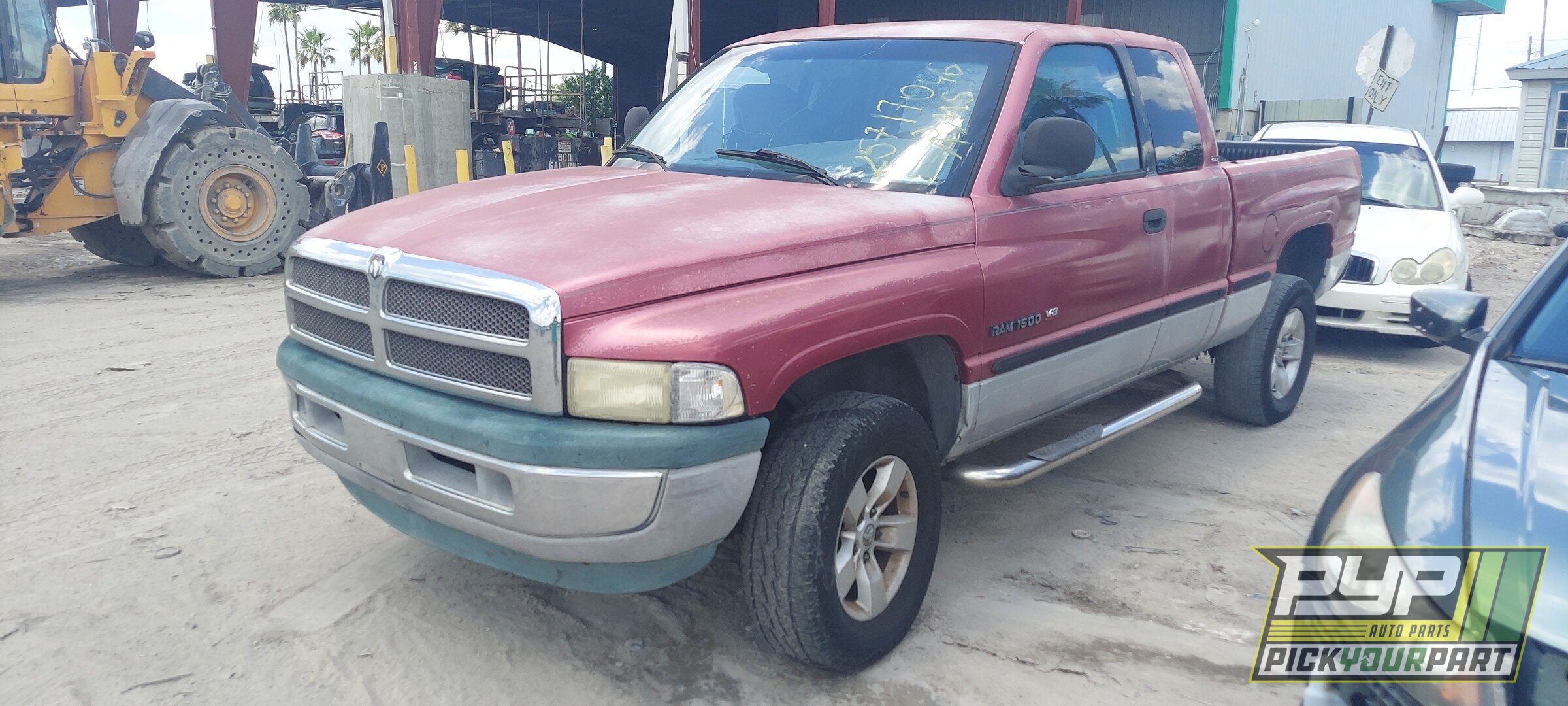 Photo of 1998 Dodge Ram 1500
