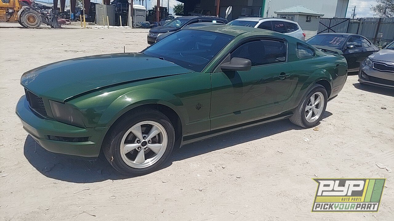 Photo of 2006 Ford Mustang
