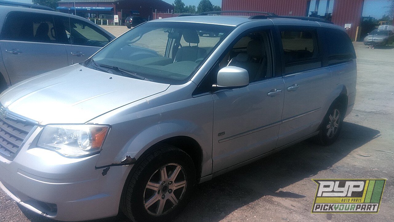 Photo of 2008 Chrysler Town & Country