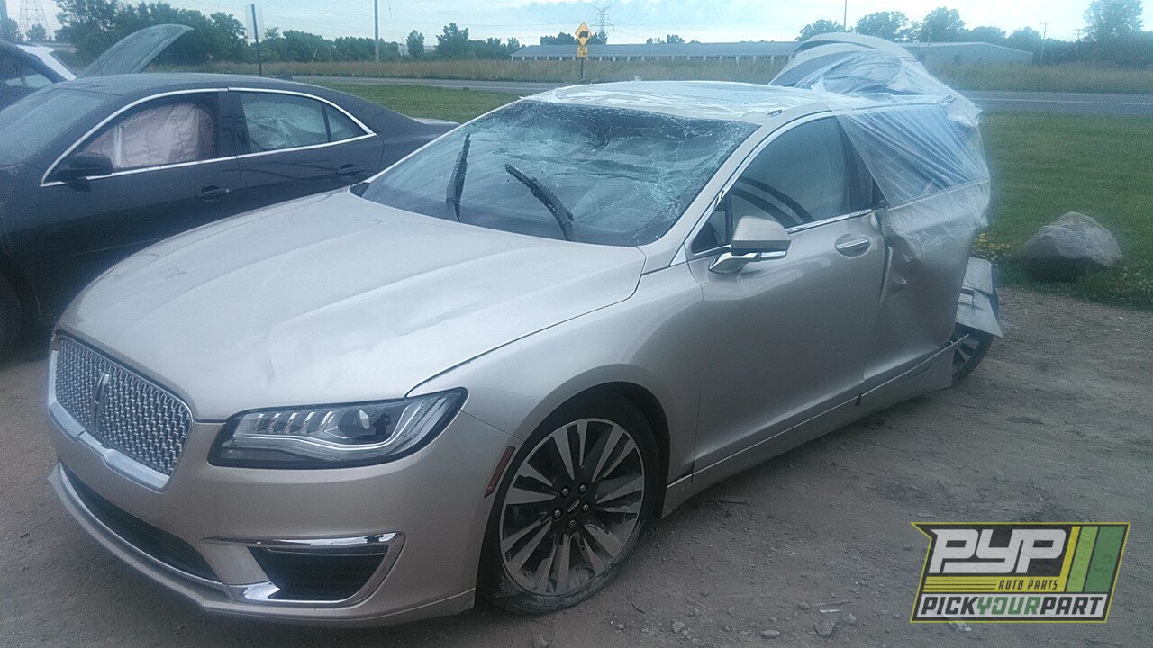 Photo of 2017 Lincoln Mkz