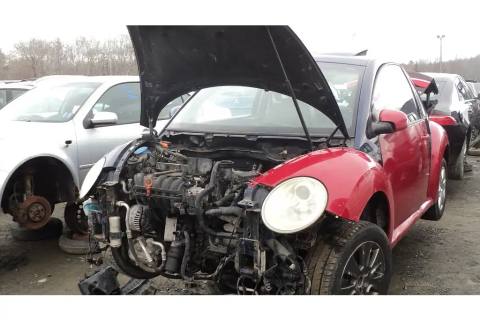 Photo of 2008 Volkswagen New Beetle