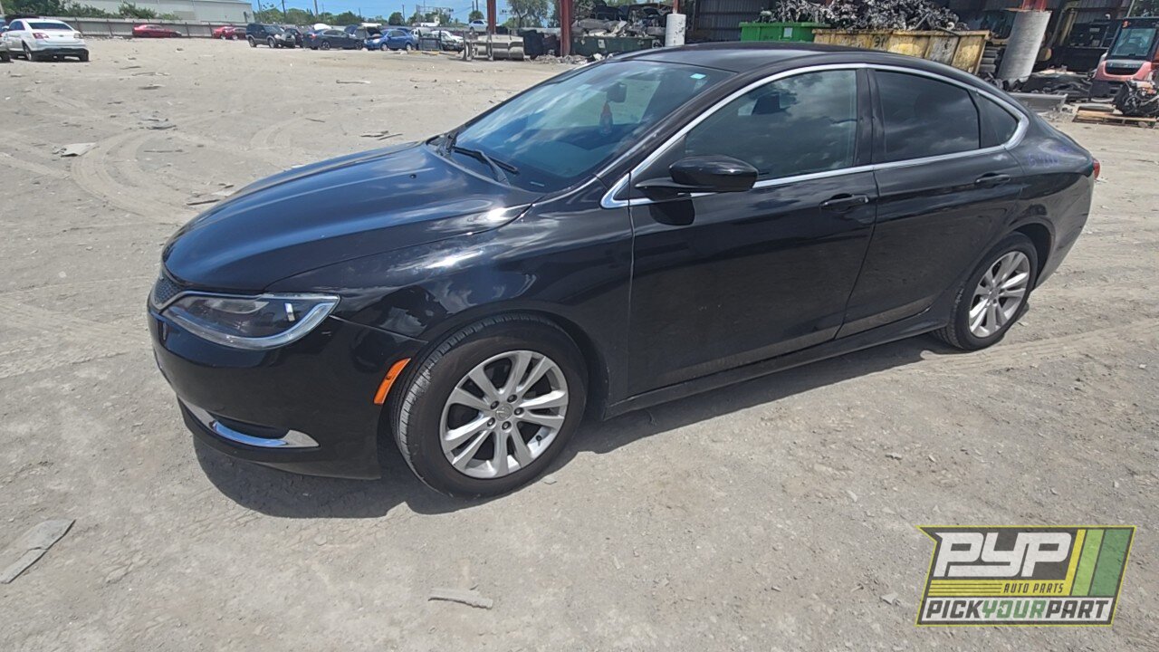 Photo of 2015 Chrysler 200