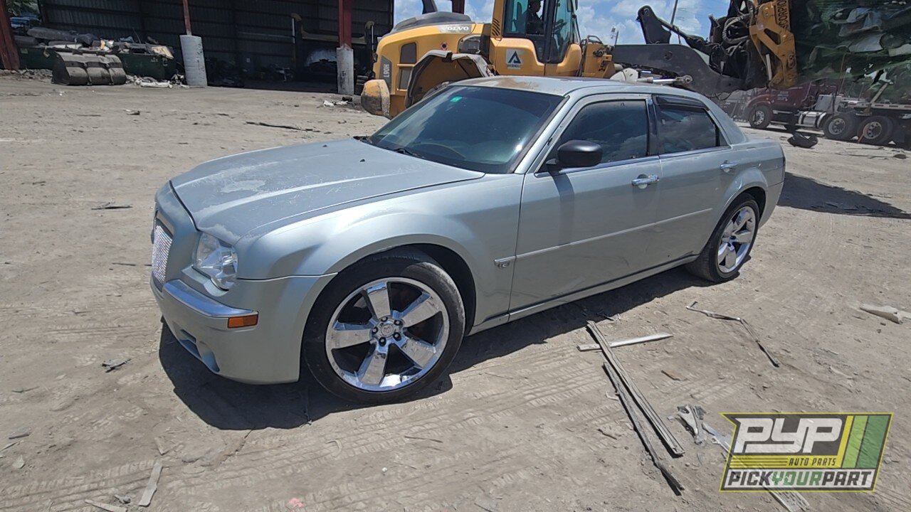 Photo of 2005 Chrysler 300