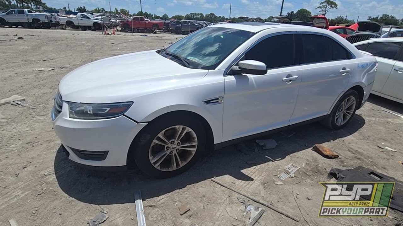 Photo of 2016 Ford Taurus