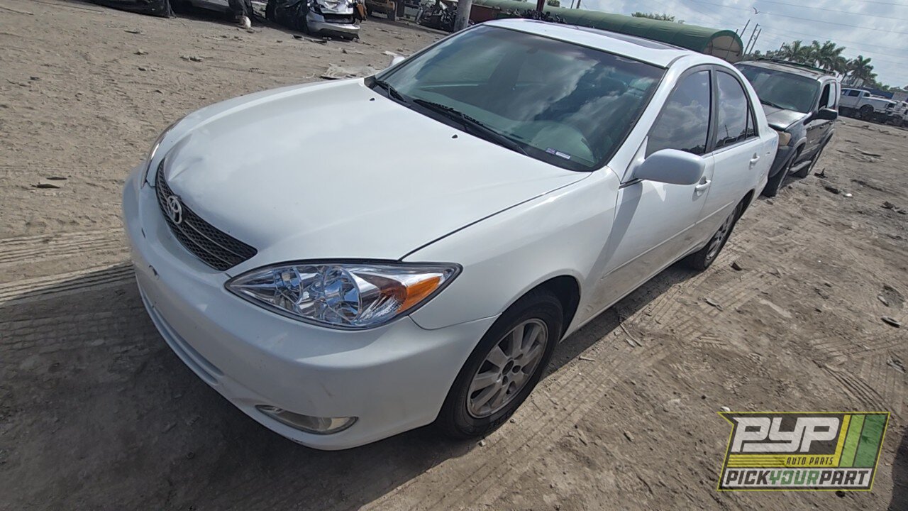 Photo of 2004 Toyota Camry