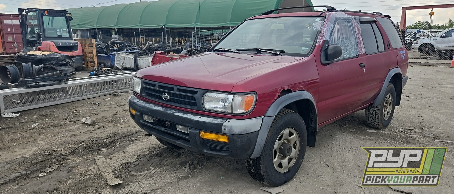 Photo of 1997 Nissan Pathfinder