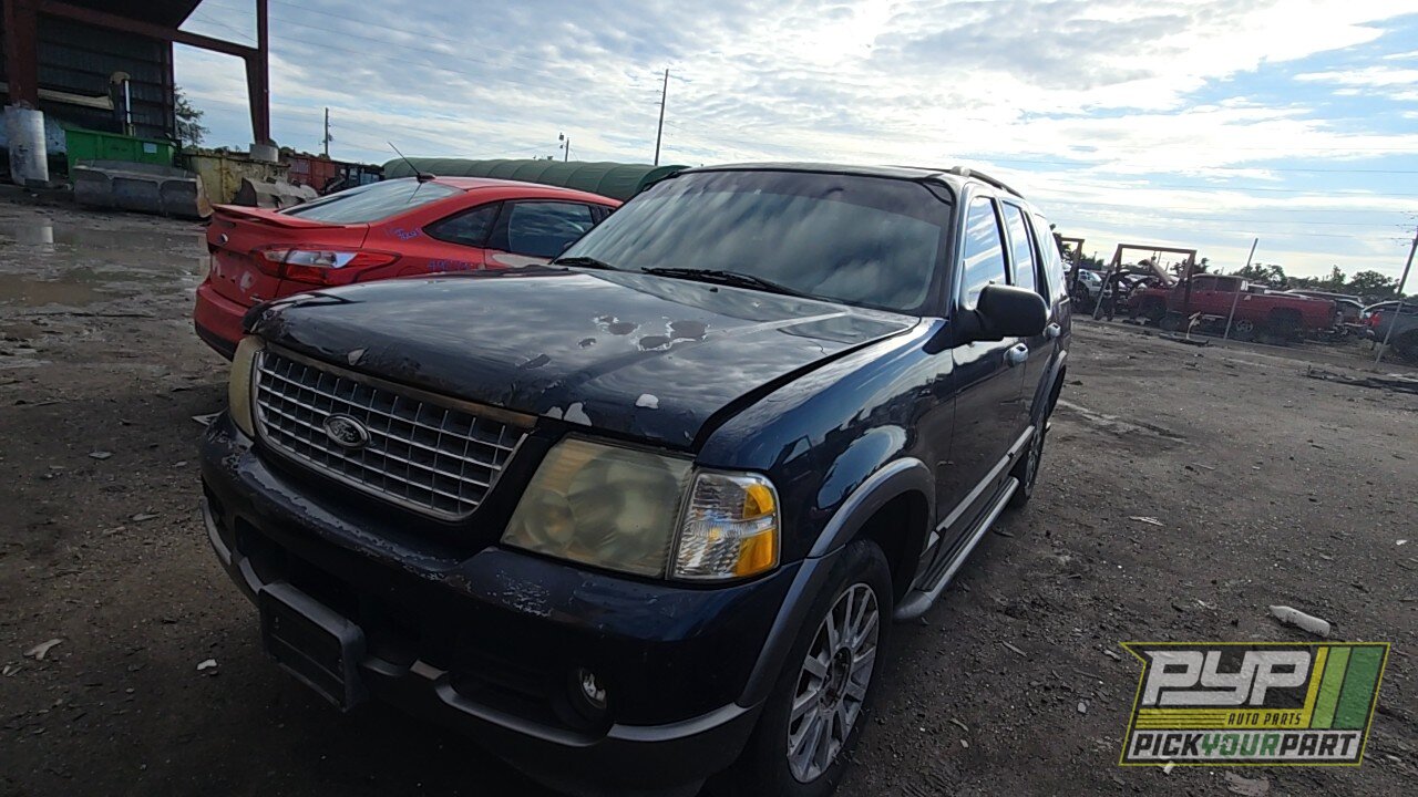 Photo of 2003 Ford Explorer