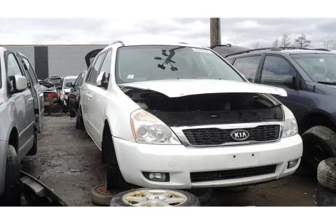Photo of 2011 Kia Sedona
