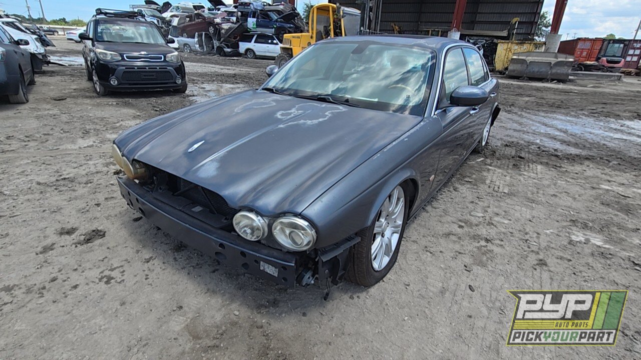 Photo of 2006 Jaguar Xj8