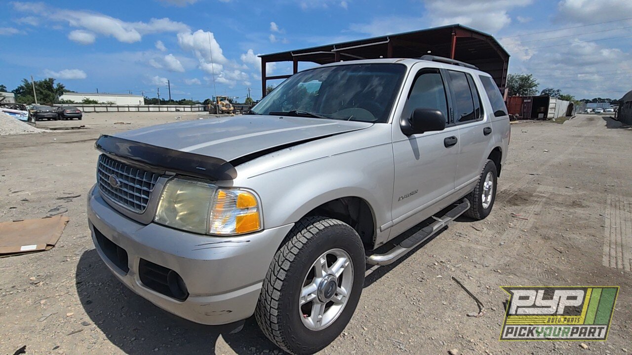 Photo of 2004 Ford Explorer
