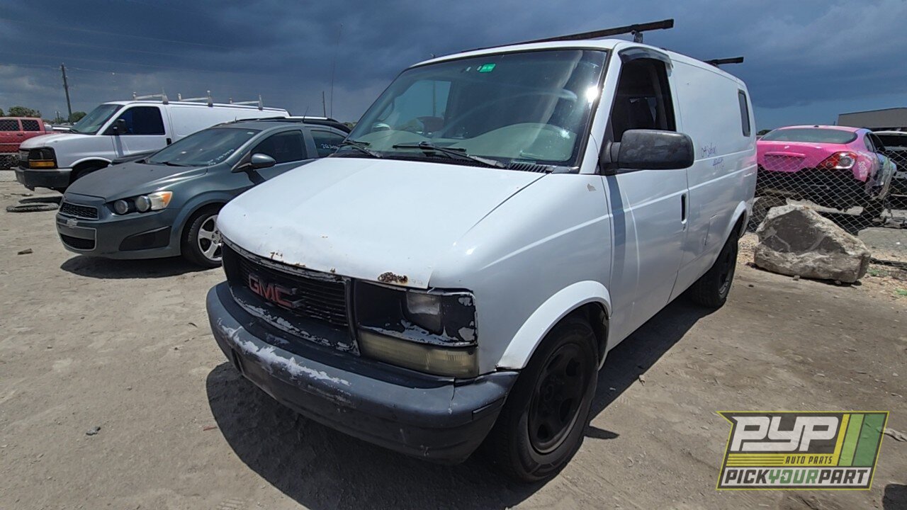 Photo of 2004 Gmc Safari