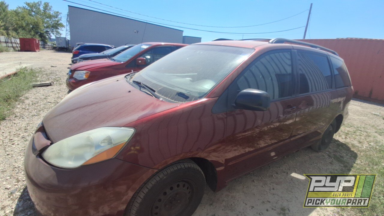 Photo of 2006 Toyota Sienna