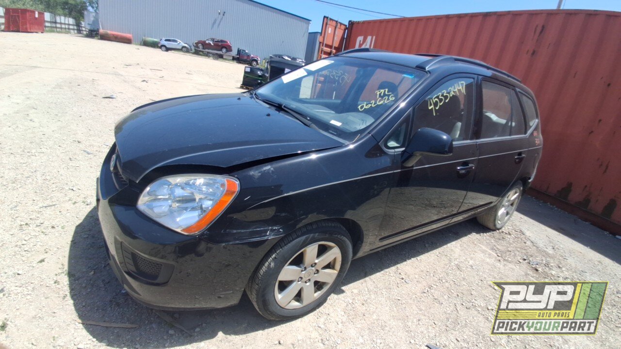Photo of 2008 Kia Rondo