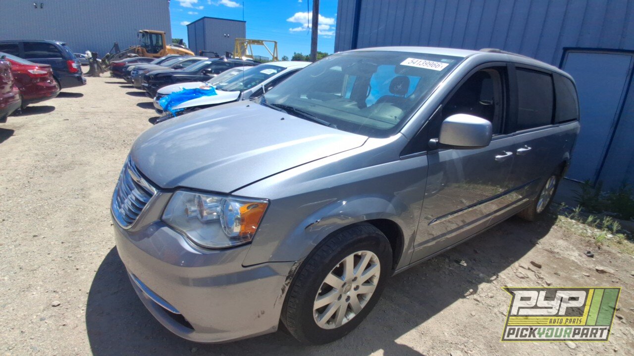 Photo of 2015 Chrysler Town & Country