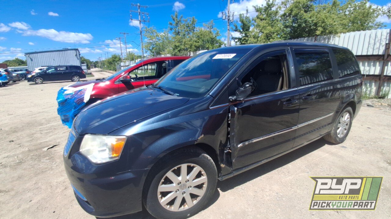 Photo of 2014 Chrysler Town & Country