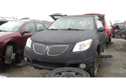 Photo of 2005 Pontiac Vibe