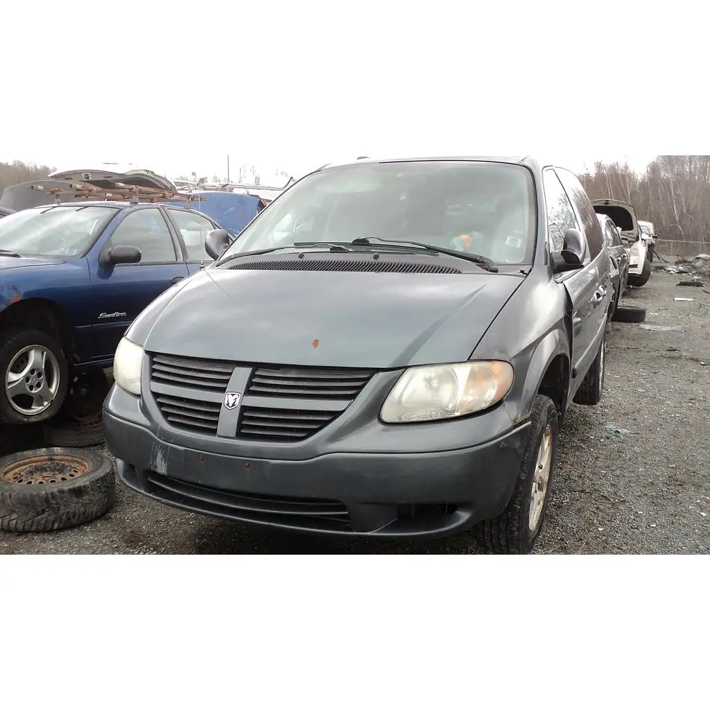 Photo of 2005 Dodge Caravan