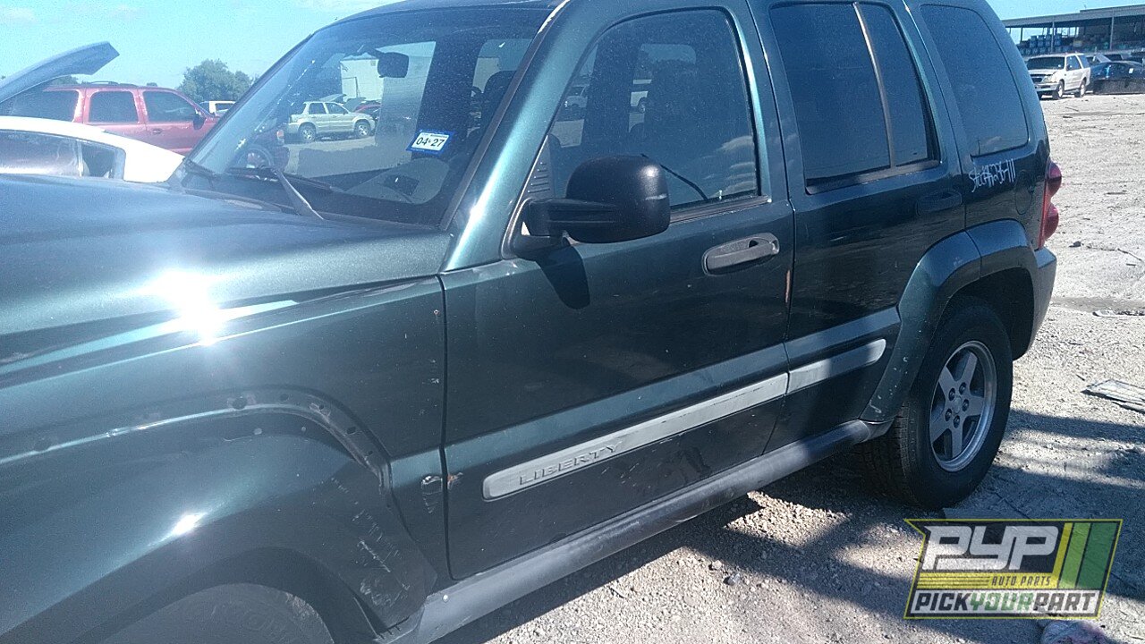 Photo of 2005 Jeep Liberty