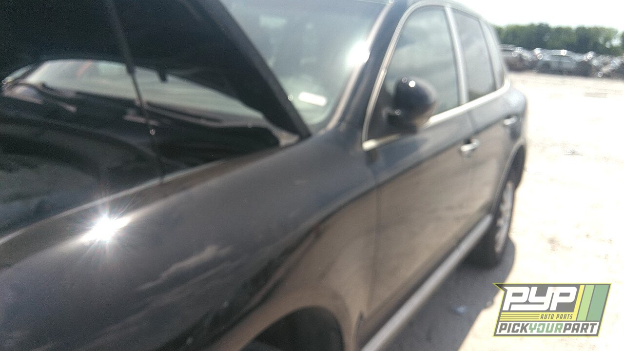 Photo of 2004 Porsche Cayenne