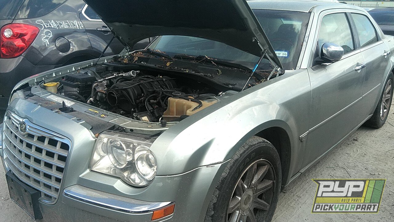 Photo of 2005 Chrysler 300