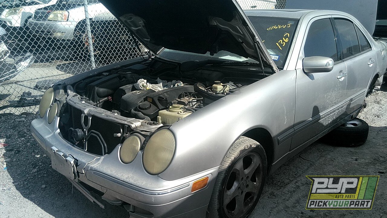 Photo of 2002 Mercedes-Benz E320