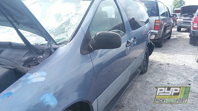 Photo of 1999 Toyota Sienna