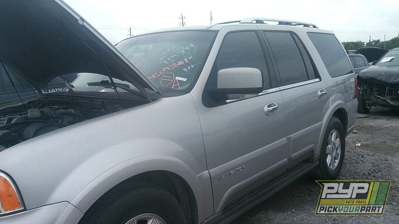 Photo of 2003 Lincoln Navigator